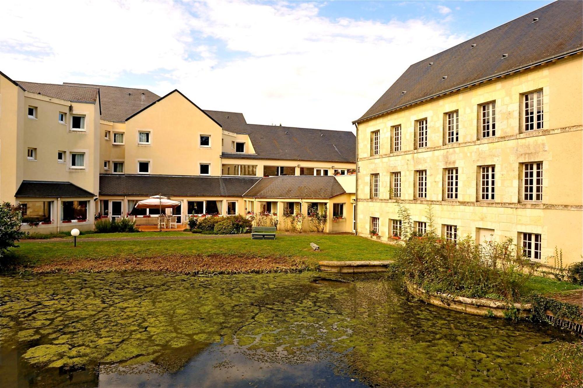 Logis Hotel Le Relais Du Moulin Valençay Εξωτερικό φωτογραφία