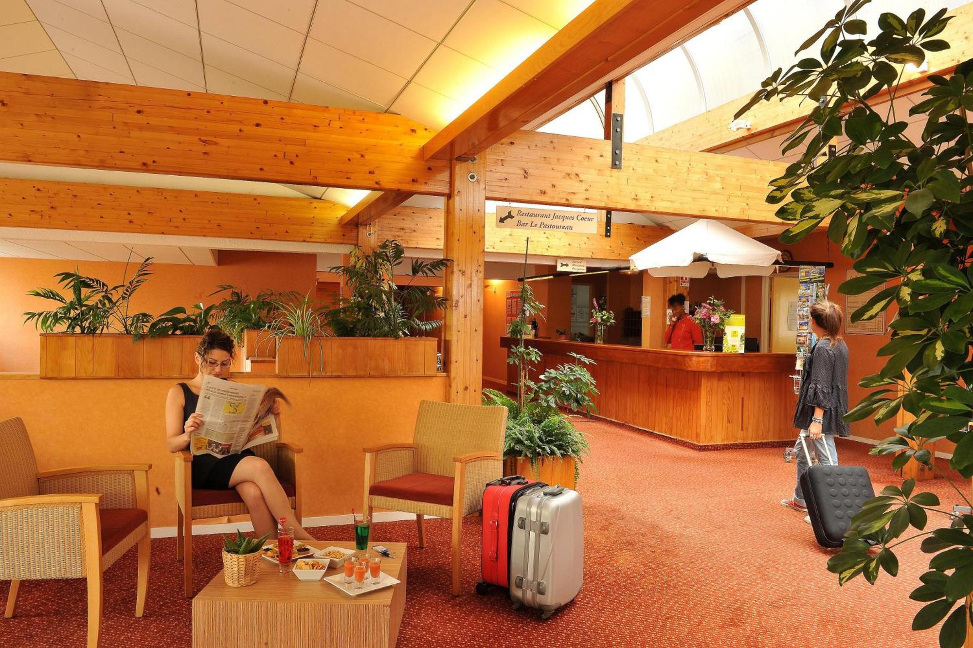 Logis Hotel Le Relais Du Moulin Valençay Εξωτερικό φωτογραφία