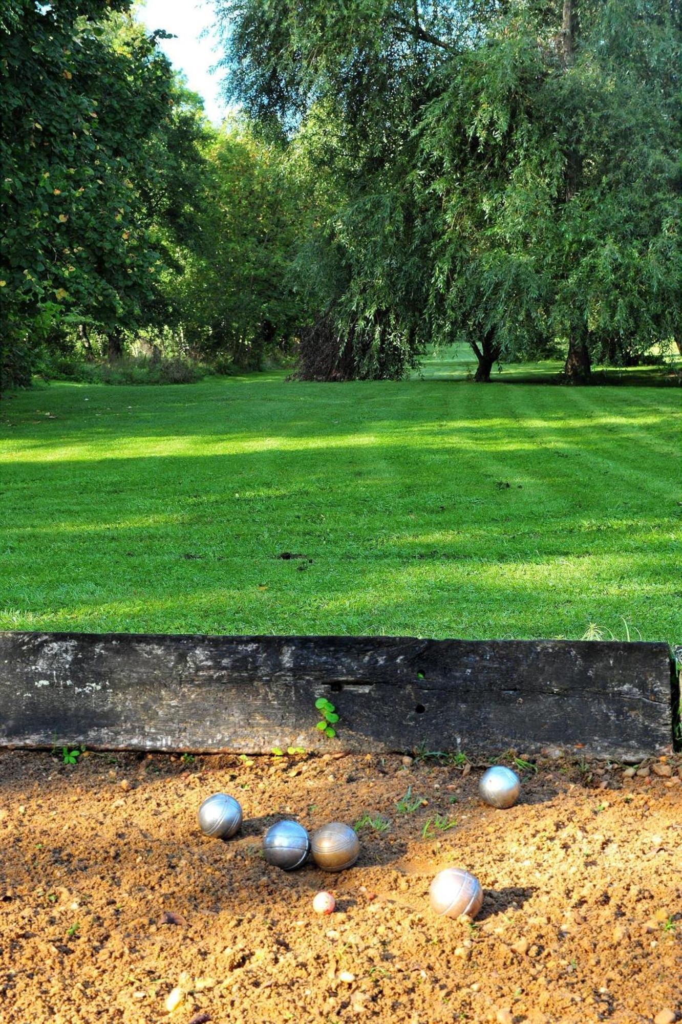 Logis Hotel Le Relais Du Moulin Valençay Εξωτερικό φωτογραφία