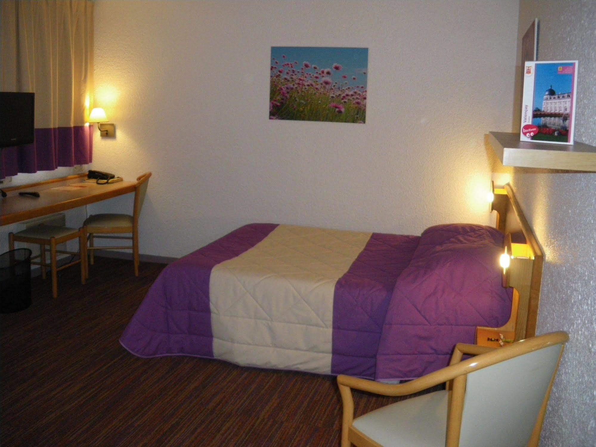 Logis Hotel Le Relais Du Moulin Valençay Εξωτερικό φωτογραφία